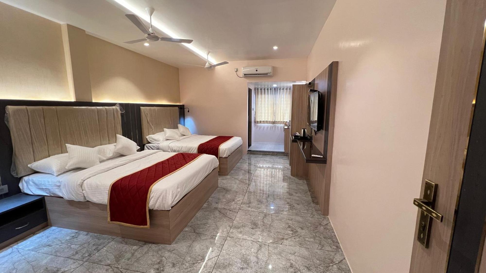 מלון ראמאנטהפורם Gb Residency מראה חיצוני תמונה